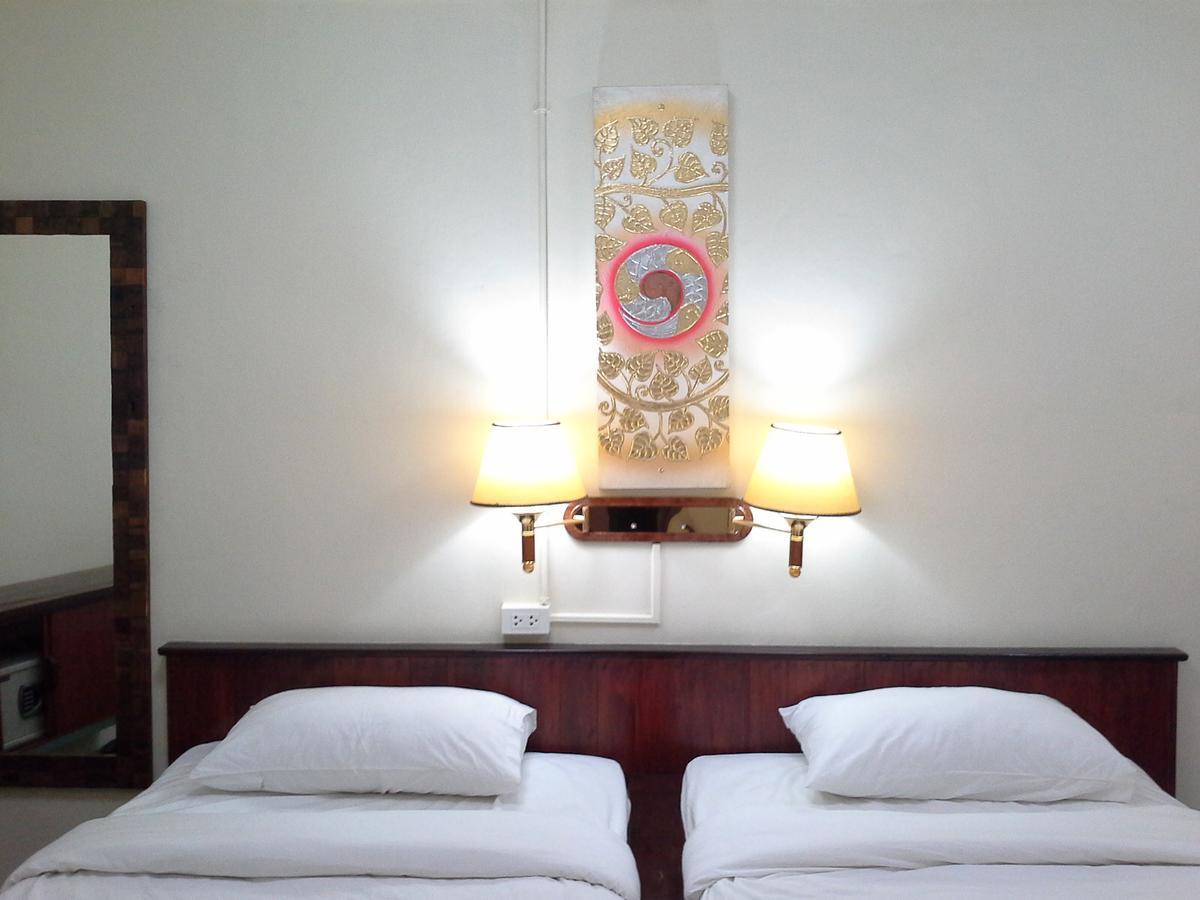 Bc Guesthouse Banglamphu Bangkok Exterior foto